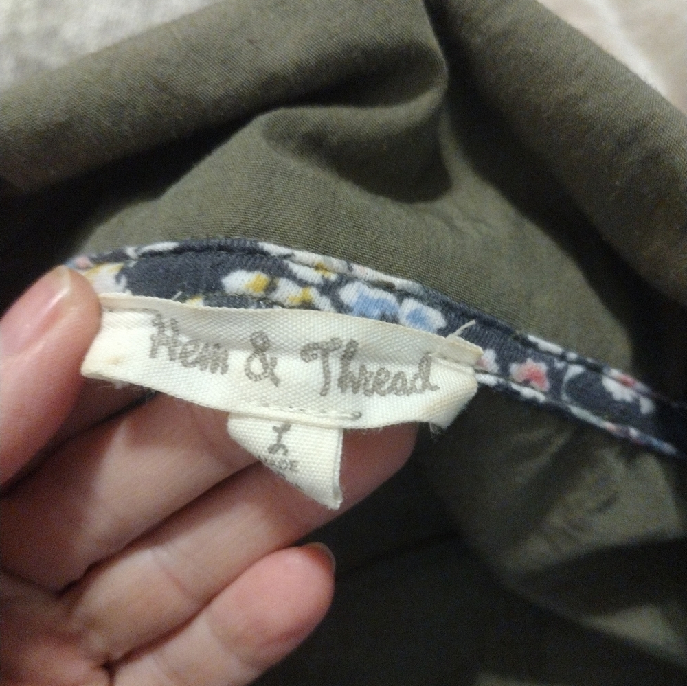 Army Green Jacket With Drawstring - image 3